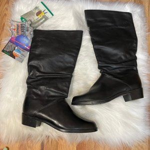 New Regence Leather Waterproof Boots very small 7.5 fits more like a 7-6.5